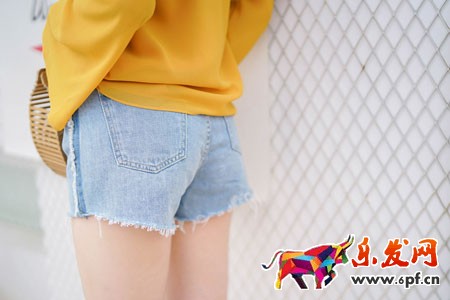 詩苑的淘寶店地址是什么?十元詩苑衣服質(zhì)量好不好?